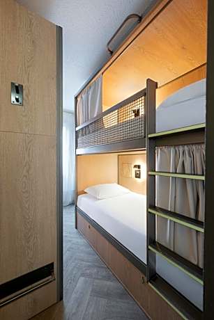 4-Bed Mixed Dormitory Room