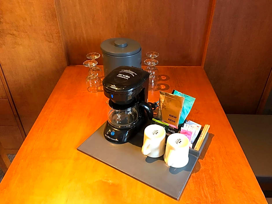 Whistler Village Inn & Suites