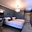 Hotel North
