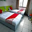 OYO 210 Apple Tree Suites