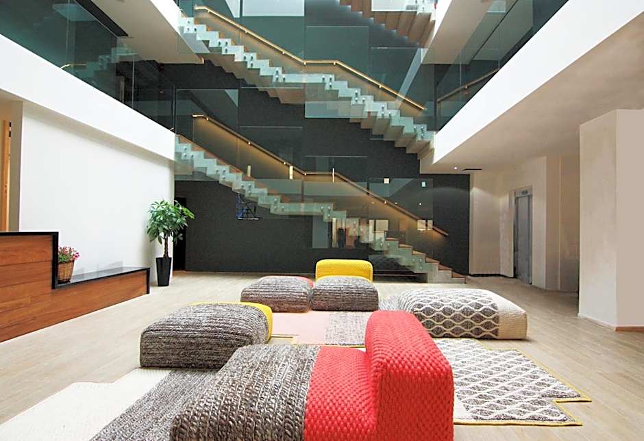 Hotel Raval de la Mar