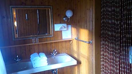 Large Double Room with Balcony - Third floor