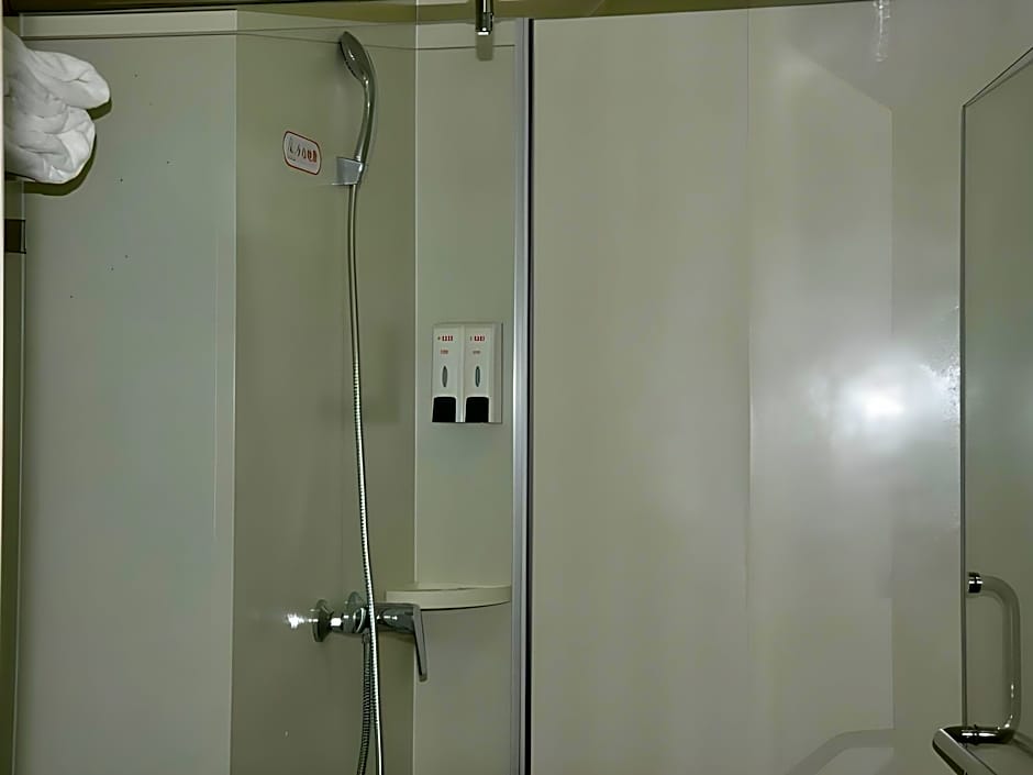 GreenTree Inn Tianshui Taian County Bus Terminal Shell Hotel