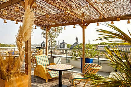 Hotel Indigo Bordeaux Centre Chartrons By IHG