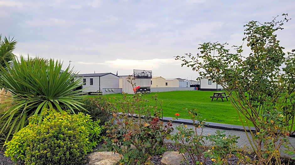 Lyons Robin Hood Holiday Park, The Shamrock Way