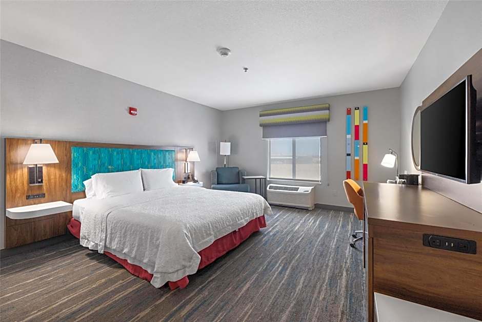 Hampton Inn By Hilton And Suites Madera