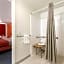 Travelodge by Wyndham Lansing