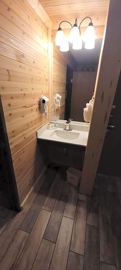 Days Inn by Wyndham Cadillac