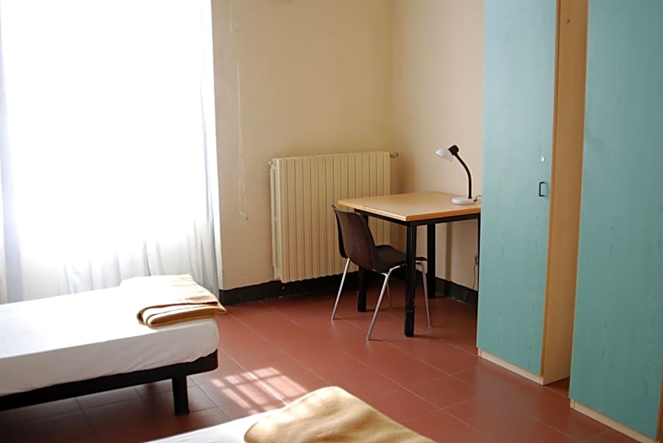 Il Chiostro Hostel and Hotel
