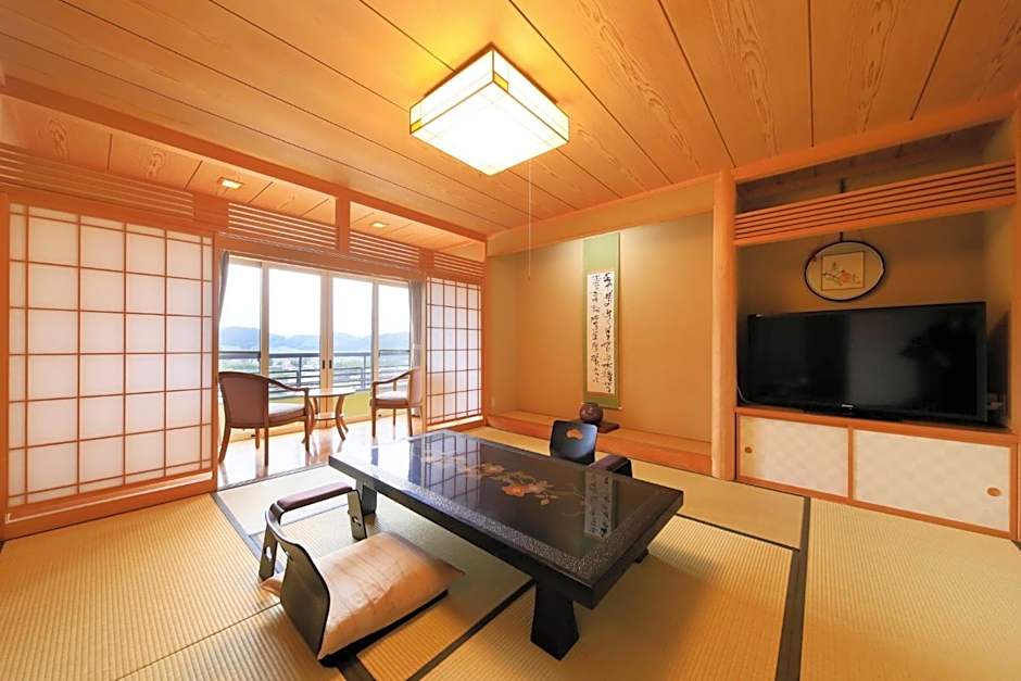 Photo 1 of 3 of Deluxe Japanese Style