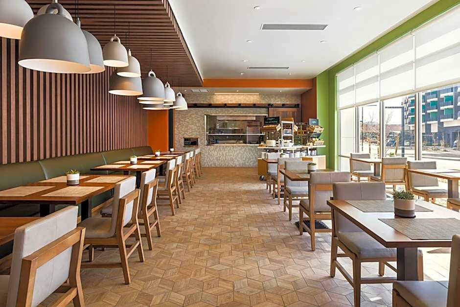 Element Reno Experience District