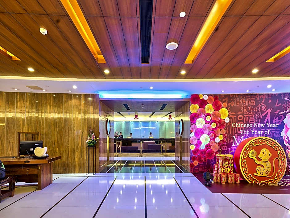 Ocean Hotel