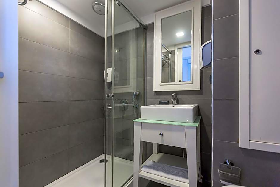 Efe Hotel