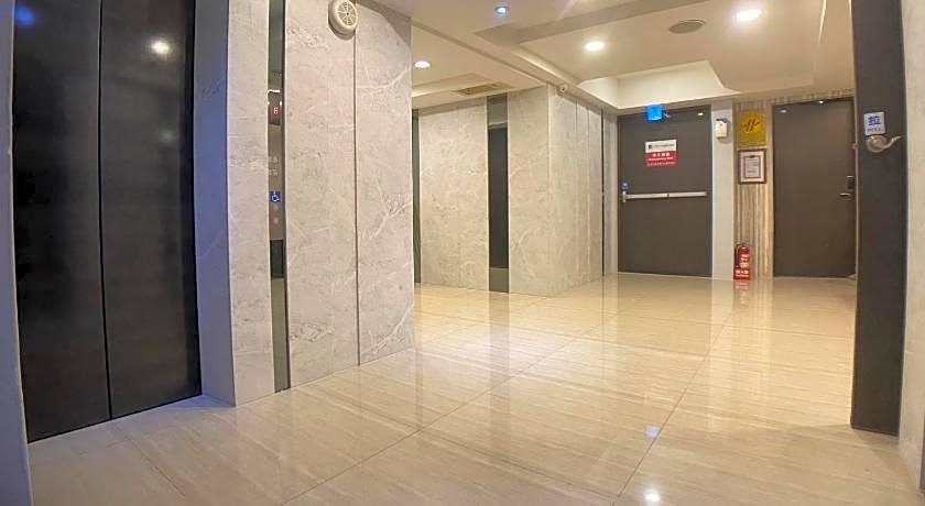 Taichung Saint Hotel