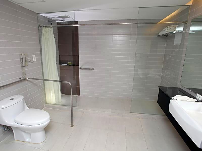 Summit Circle Cebu - Quarantine Hotel