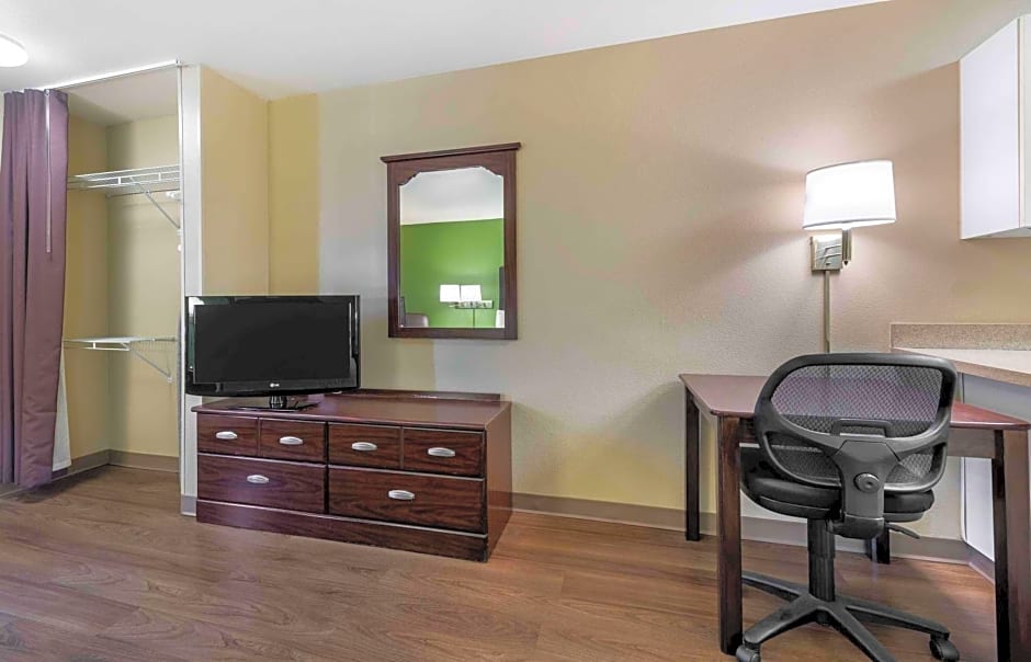 Extended Stay America Suites - Colorado Springs - West