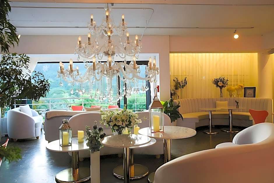 Lareem Boutique Hotel