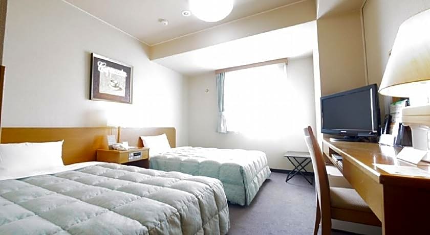 Hotel Route Inn Igaueno - Igaichinomiya Inter