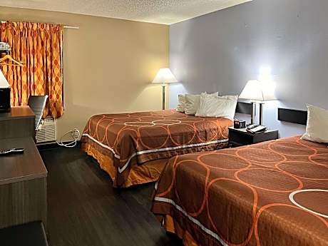 Queen Room with Two Queen Beds - Non-Smoking