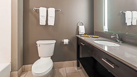 Suite-2 Queen Beds, Non-Smoking, Kitchenette, Pillow Top Mattress, High Speed Internet Access, Micro