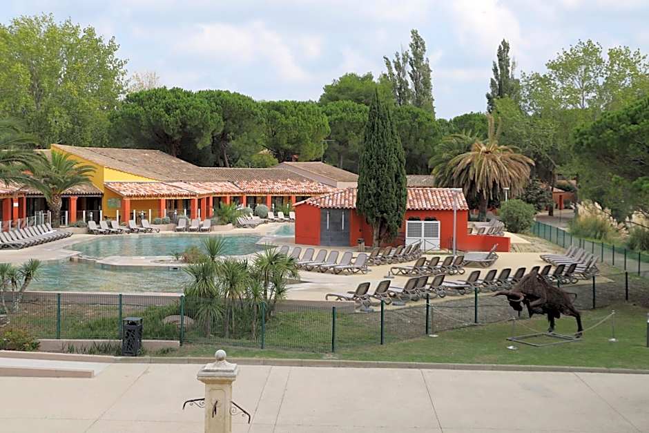 SOWELL Family Les Amandiers