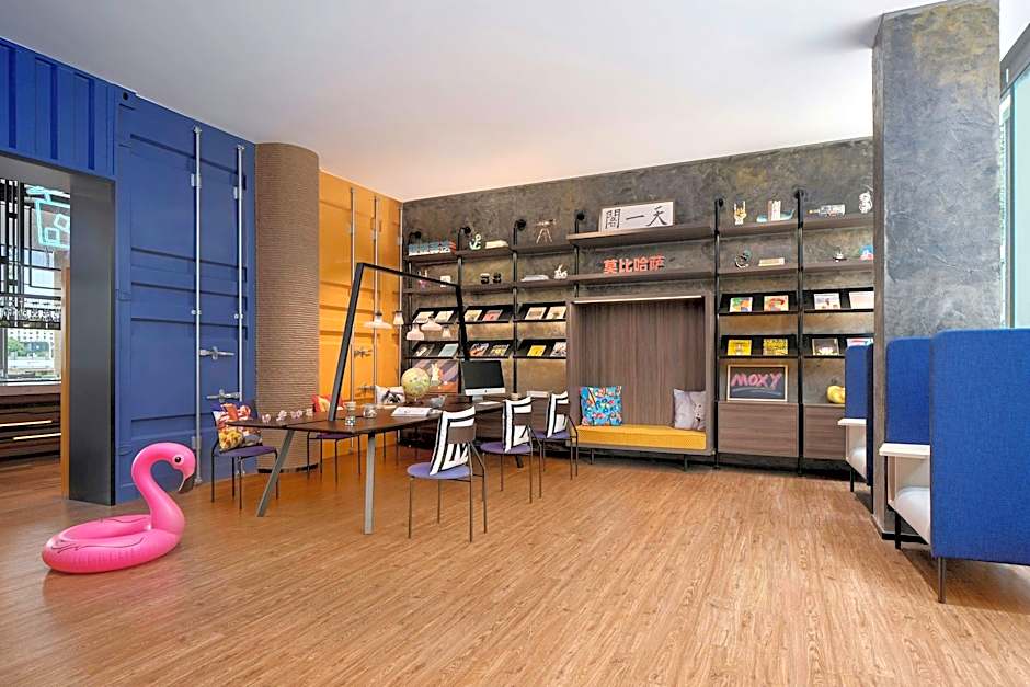 Moxy Ningbo Old Bund