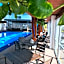 Hyannis Inn