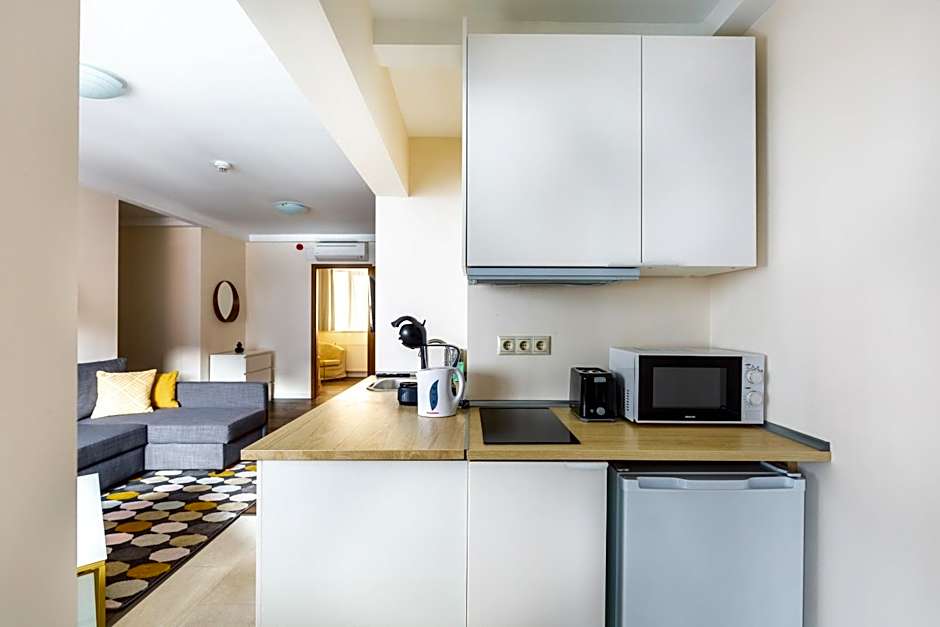 Central Passage Apartments by Vagabond Downtown