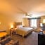 Super 8 by Wyndham Bridgeview of Mackinaw City