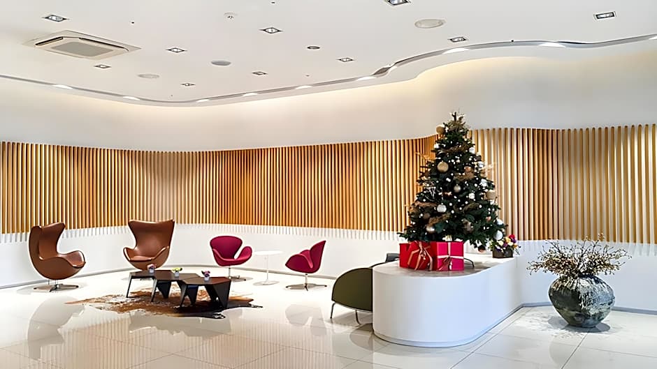 Crown Hotel Changwon
