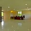 Penarak Bamboo Beach Motel