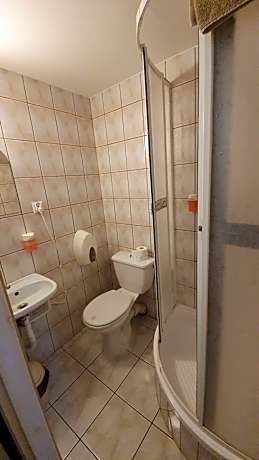 Small Single Room