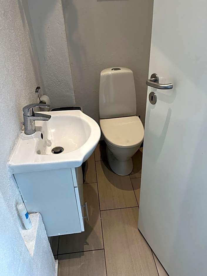 Billund mini hostel room 10 - Tæt på LEGOLAND og LEGO House