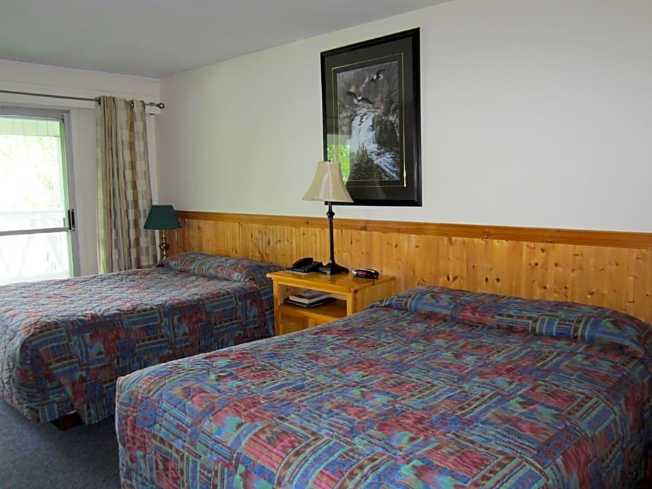 Lakeside Motel