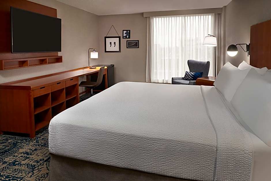 Four Points by Sheraton Hotel & Conference Centre Gatineau-Ottawa