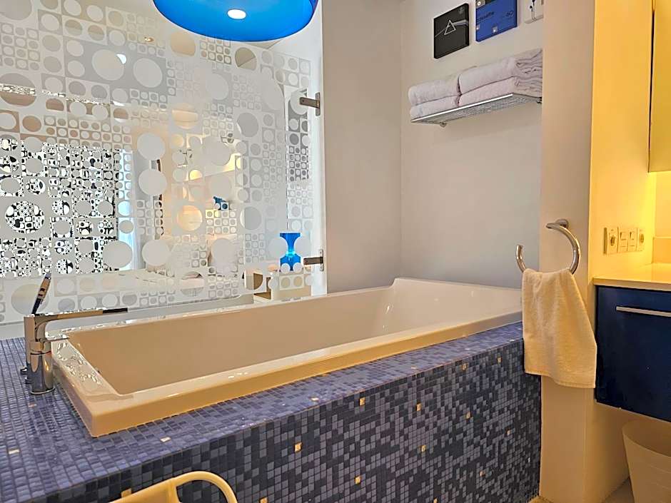 Chill Hotel Seminyak