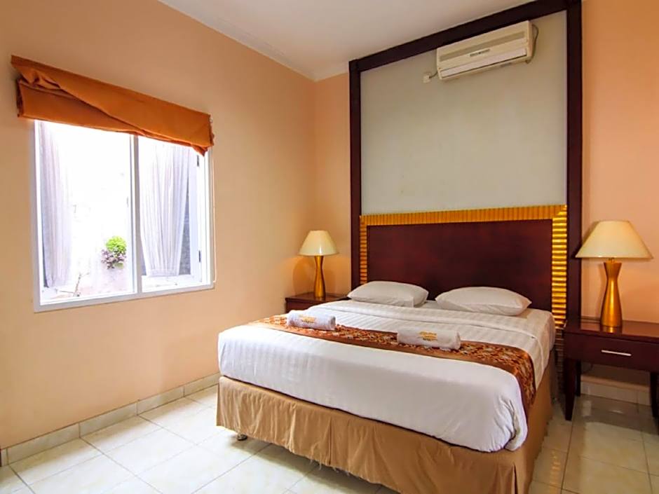 Hotel Signature Mandala Kencana