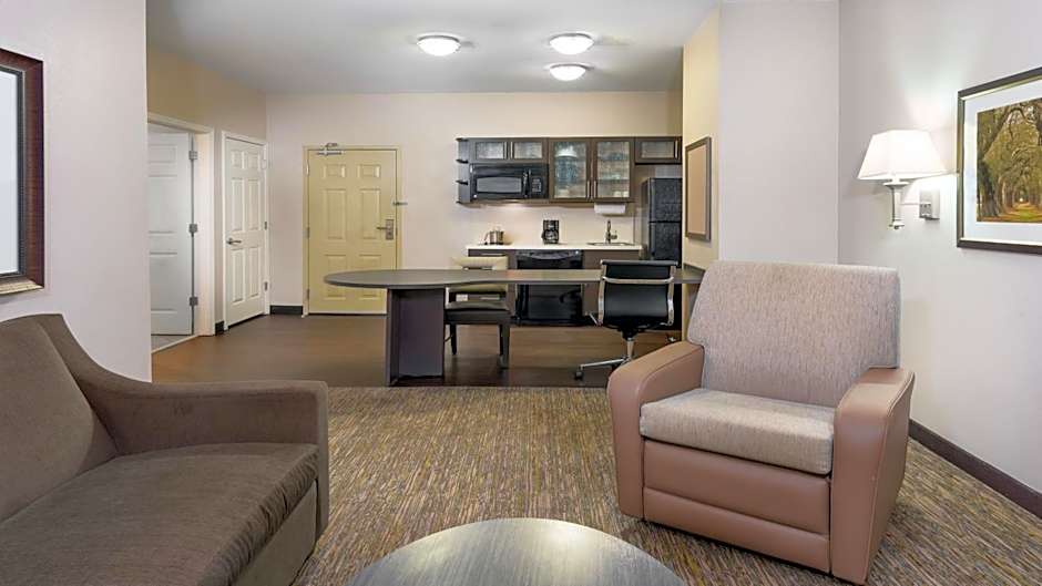 Candlewood Suites Athens By IHG