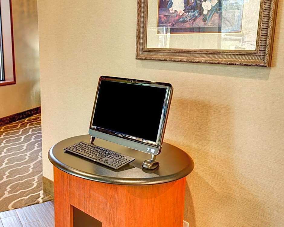 Comfort Inn Conference Center Pgh Penn Hills