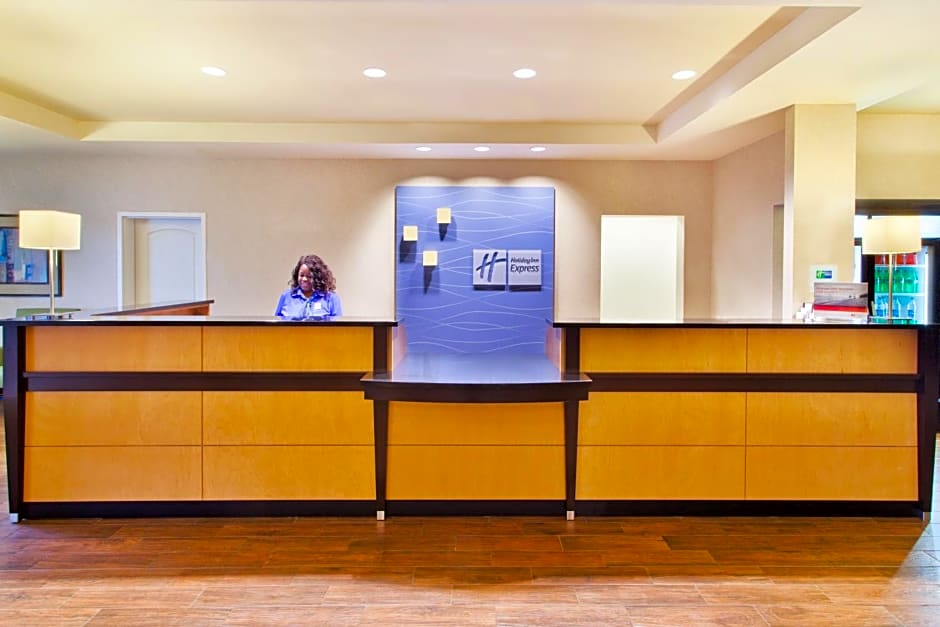 Holiday Inn Express Hotel & Suites Huntsville West - Research Park, an IHG Hotel
