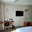 Hart Hotel Premium Rapatmaja