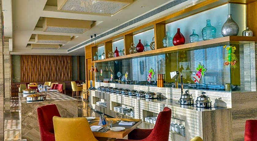 Efcee Sarovar Premiere