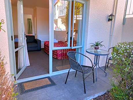 One-Bedroom Superior Apartment
