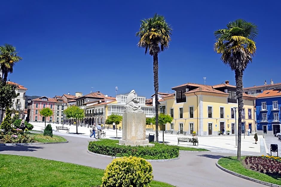 Antiguo Casino Hotel