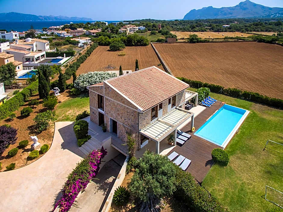 Villa Barcares Gran for 10, pool, gym and close to beach