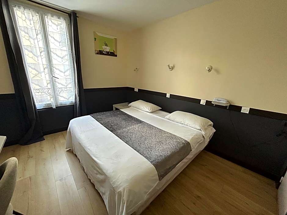 Hotel des Bains à 10 min de Paris