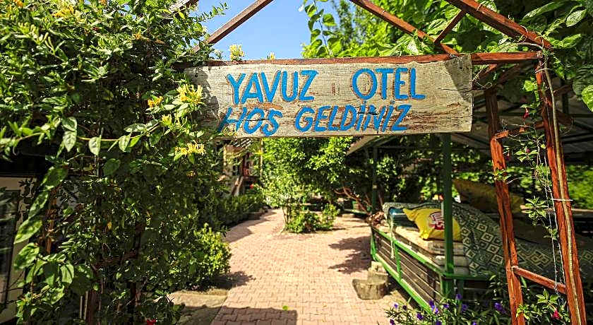 YAVUZ MOTEL ADRASAN