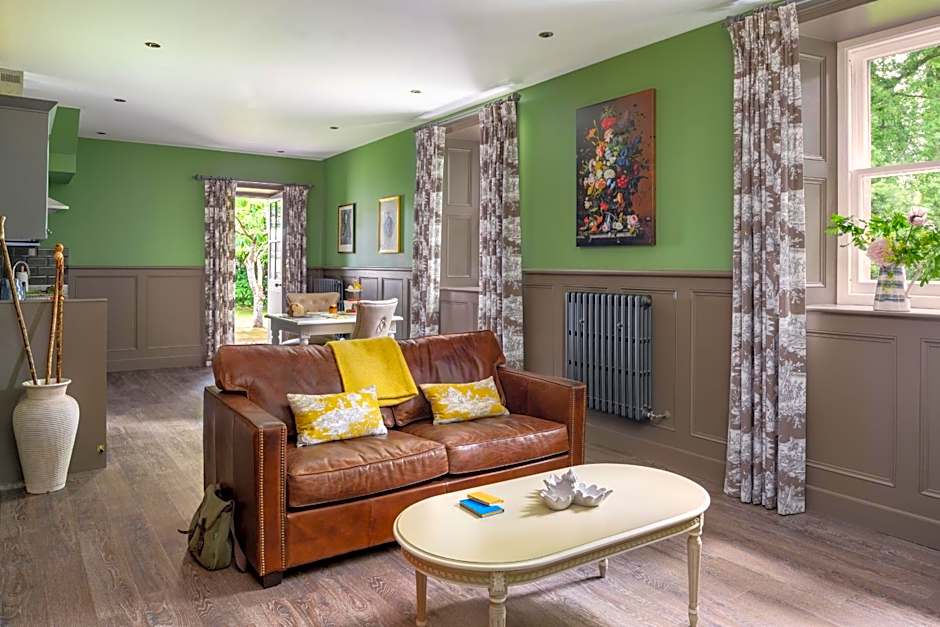 Meikleour Arms Hotel & Restaurant