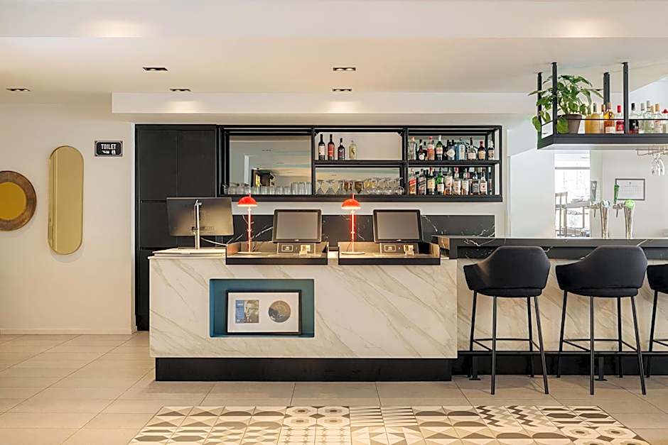 Leonardo Hotel Rotterdam Savoy