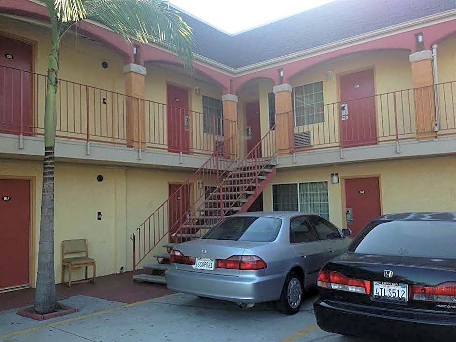 Value Inn Bellflower